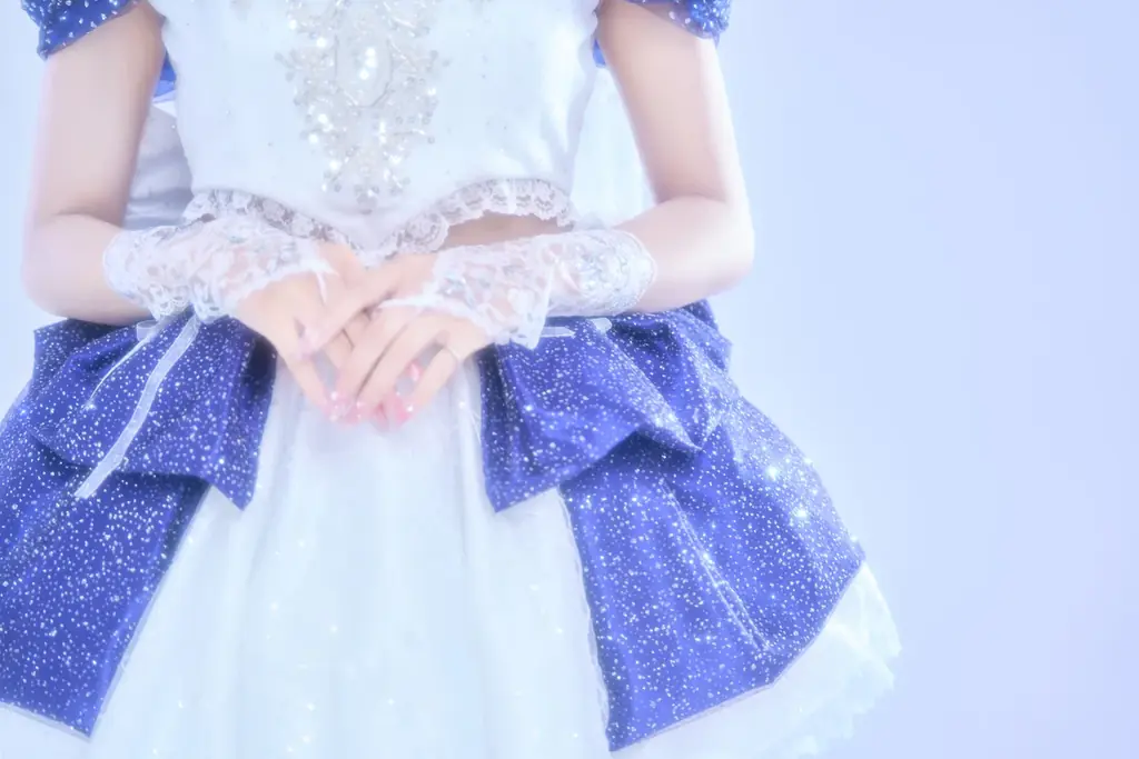 LilyS/ash 大越せら、待望の生誕ビジュアルを公開 画像 2