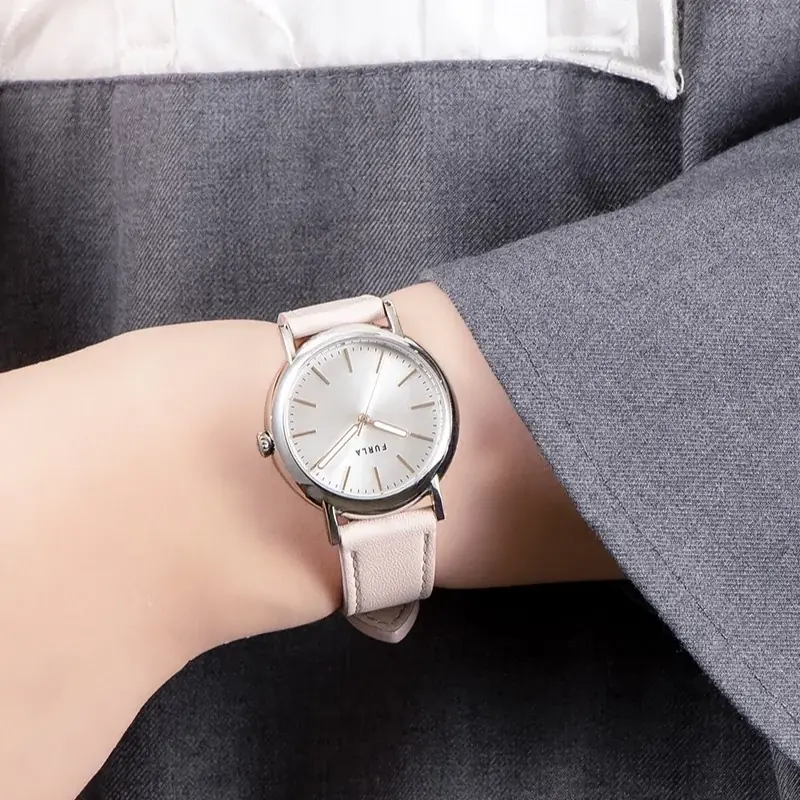 FURLA (フルラ) の新作時計​ 『FURLA EASY SHAPE/FURLA LOGO LINKS ​-JAPAN EDITION-​』を12月5日に予約開始、12月12日に発売します。​ 画像 2