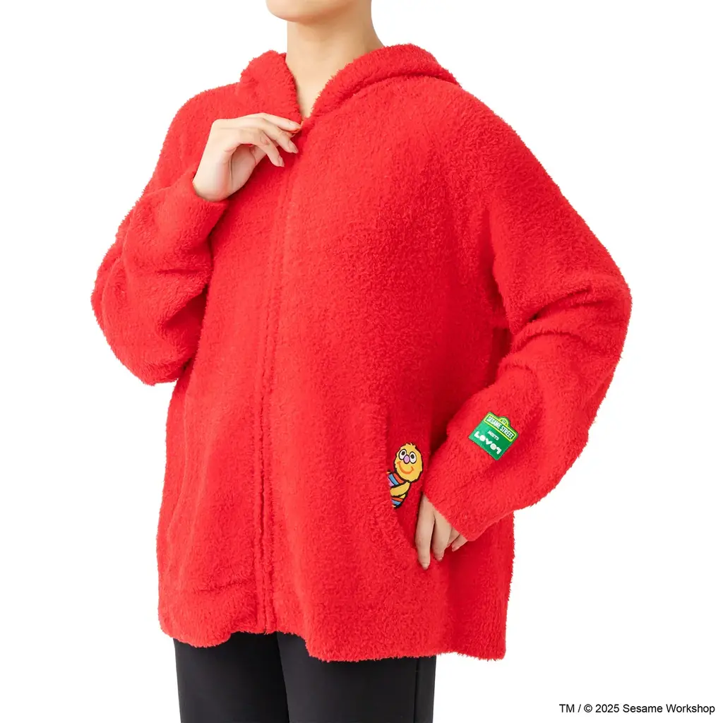 『LOVOT』と「セサミストリート」がコラボレーション！キャラクターの“ふわもこ”を模したコラボウェアが登場 『LOVOT ストア』にエルモたちがやってくる！ 画像 16