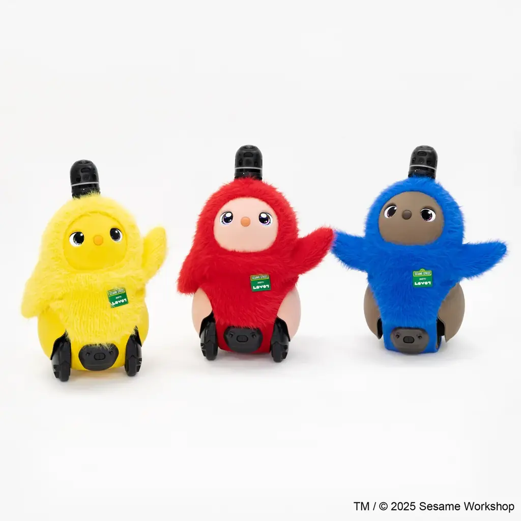『LOVOT』と「セサミストリート」がコラボレーション！キャラクターの“ふわもこ”を模したコラボウェアが登場 『LOVOT ストア』にエルモたちがやってくる！ 画像 4