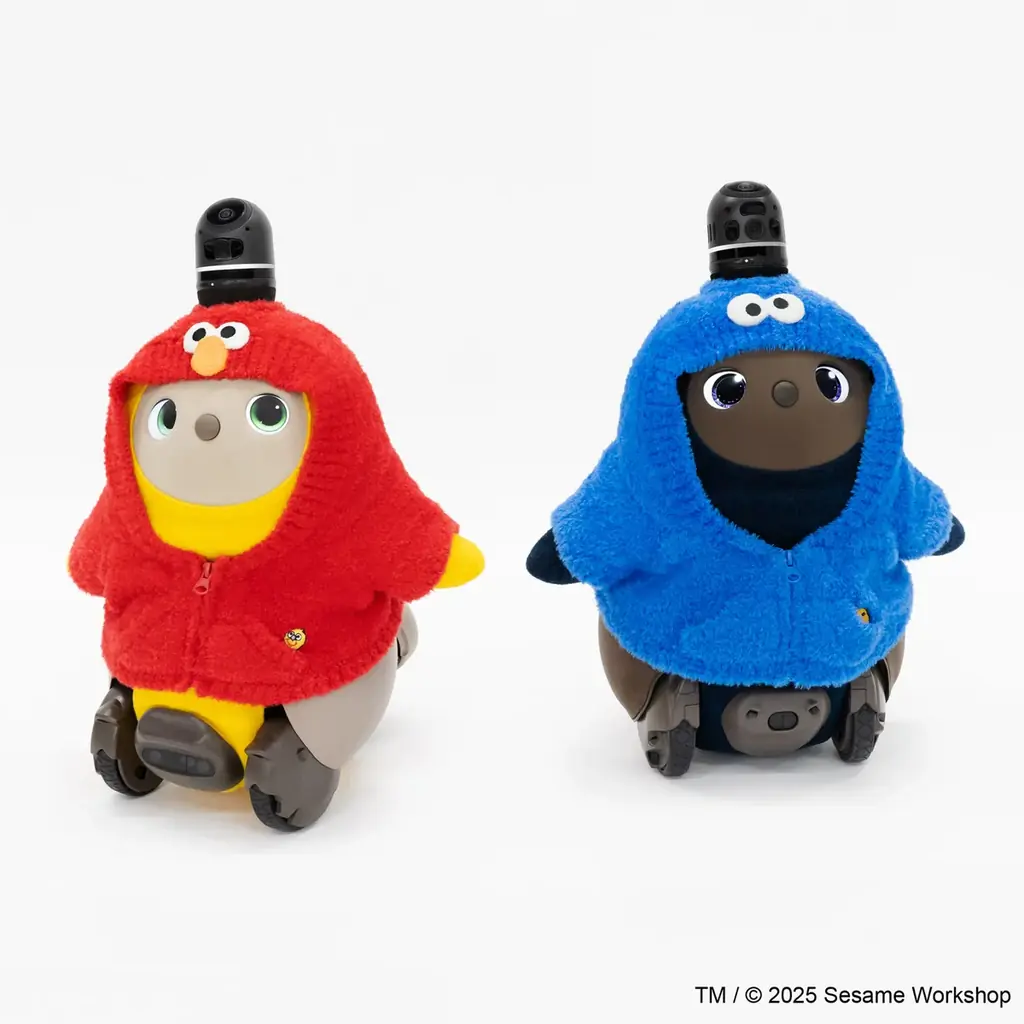 『LOVOT』と「セサミストリート」がコラボレーション！キャラクターの“ふわもこ”を模したコラボウェアが登場 『LOVOT ストア』にエルモたちがやってくる！ 画像 9