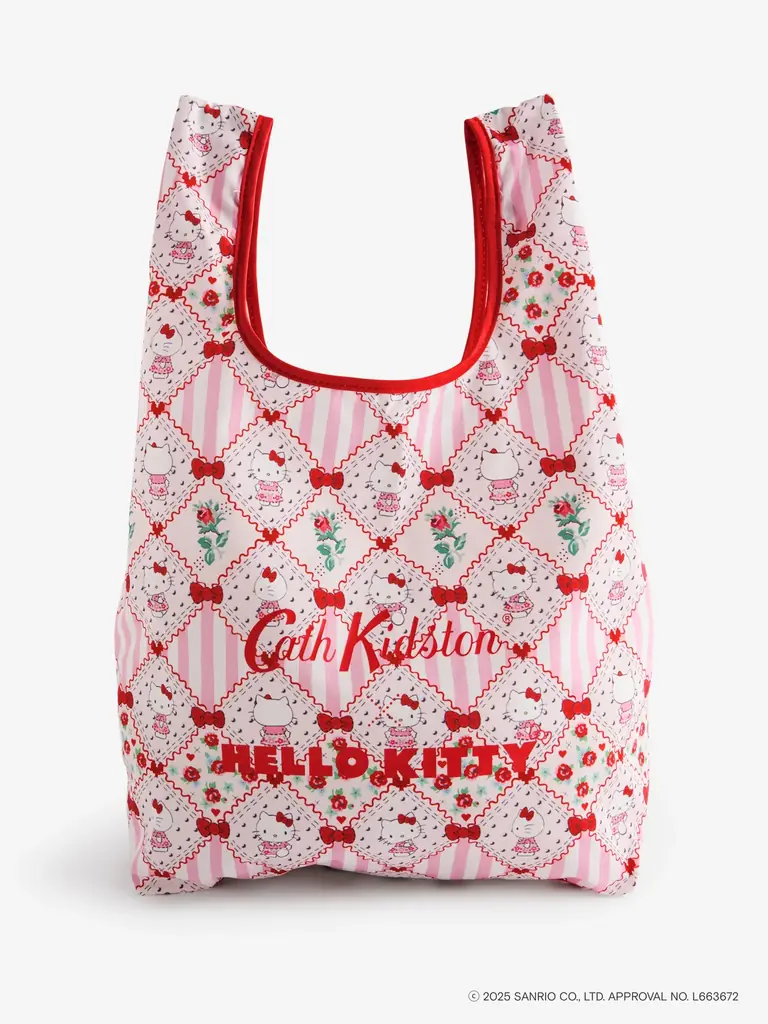【Cath Kidston × Hello Kitty】がコラボ！２つのストーリーを融合させたスペシャルなアートでルームウェアやバッグなどを、12月12日(金)より発売！ 画像 19