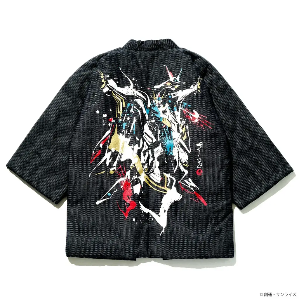 『機動戦士ガンダム 逆襲のシャア』、『機動戦士ガンダム 閃光のハサウェイ キルケーの魔女』より、大正二年創業の老舗、宮田織物とのコラボによる「わた入れ半纏（はんてん）」が登場! 画像 12