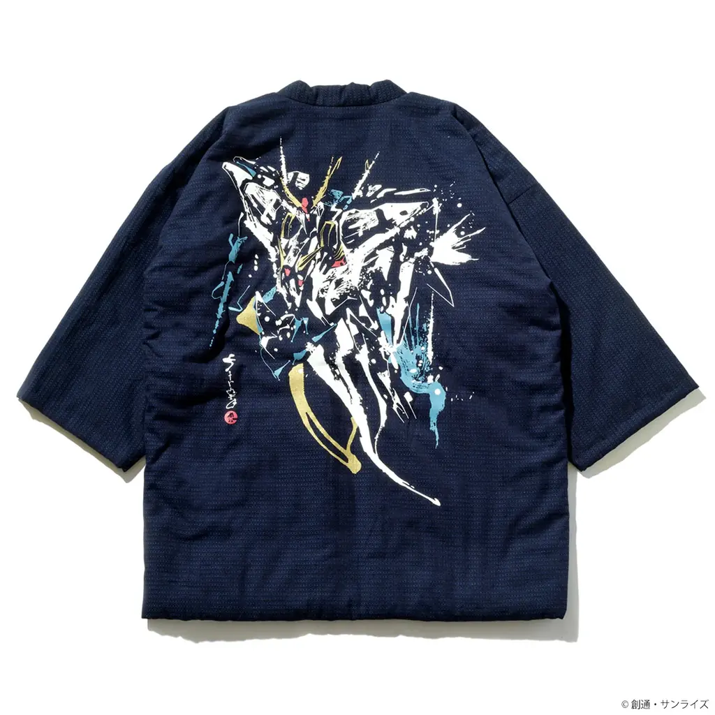 『機動戦士ガンダム 逆襲のシャア』、『機動戦士ガンダム 閃光のハサウェイ キルケーの魔女』より、大正二年創業の老舗、宮田織物とのコラボによる「わた入れ半纏（はんてん）」が登場! 画像 9