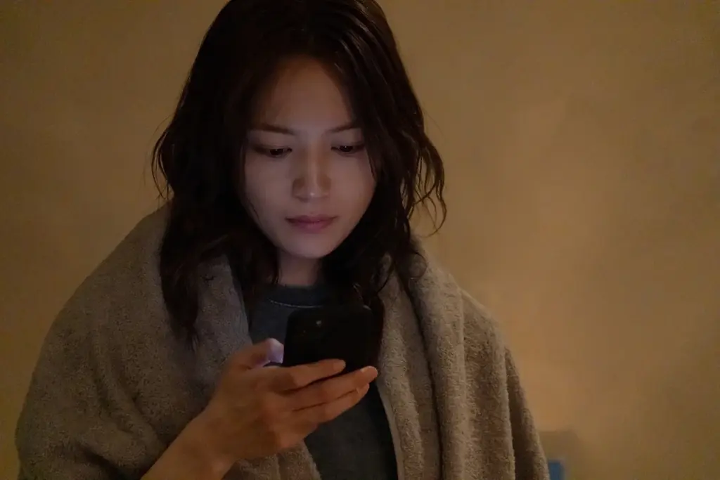 ABEMAオリジナルドラマ『スキャンダルイブ』#3／週刊誌記者“奏”川口春奈が、大手事務所と週刊誌の“癒着”に切り込む！大物俳優にまつわる“性加害疑惑”も判明！？ 画像 7