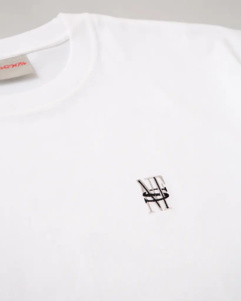 『バトル・ロワイアル』教師・キタノのセットアップジャージ　25年前の映画公開日12/16（火）より限定販売決定！ファーストサマーウイカ＆鈴木もぐら着用写真も公開！ 画像 12