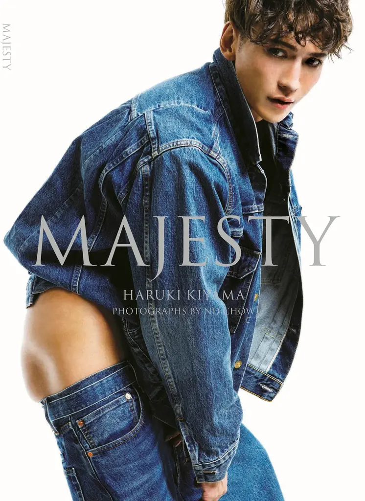 丘山晴己、初ヌードを解禁！世界的フォトグラファー・アンディチャオ氏が撮り下ろす、アートブック『Majesty』誕生 画像 3