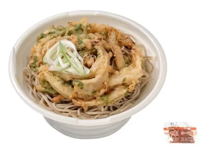 【北海道限定】太切そばにボリューム満点の鶏肉を盛り付けた「北海道産そば粉使用 かしわそば（太切そば）」を12月10日（水）より順次発売 画像 4