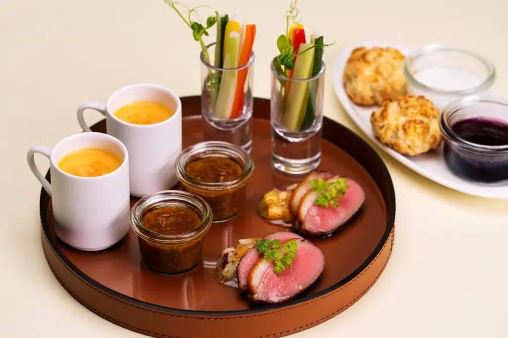 ​​ヒルトン沖縄宮古島リゾート​ ​​2025年12月26日（金）より「​​旬香る、メロンアフタヌーンティー​​」を開催 画像 4