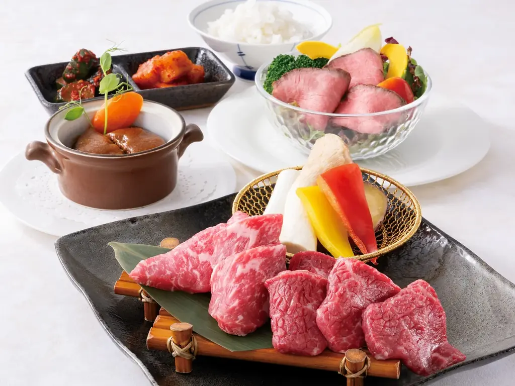 6つのホテルを巡ると、次回以降使える「ランチお食事券」をプレゼント！大阪キタエリア6ホテル共同ランチ企画　Meet(出会う)×Meat(肉)！「春の味めぐり」美味しい出会い ～苺スイーツもご一緒に～ 画像 14