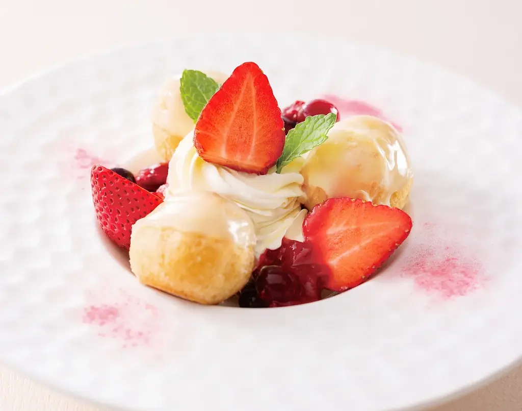 6つのホテルを巡ると、次回以降使える「ランチお食事券」をプレゼント！大阪キタエリア6ホテル共同ランチ企画　Meet(出会う)×Meat(肉)！「春の味めぐり」美味しい出会い ～苺スイーツもご一緒に～ 画像 7