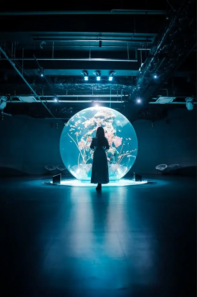 アトアの国内最大級の球体水槽“AQUA TERRA”がオリジナルスノードームに！【神戸の港の劇場型アクアリウム】 画像 4