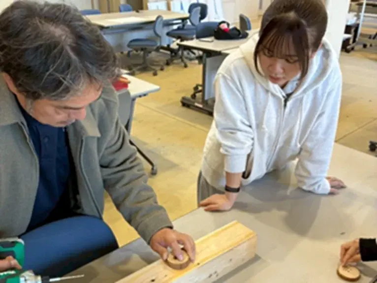 【広島国際大学】被爆樹木剪定枝を活用した平和継承プロジェクト 画像 2