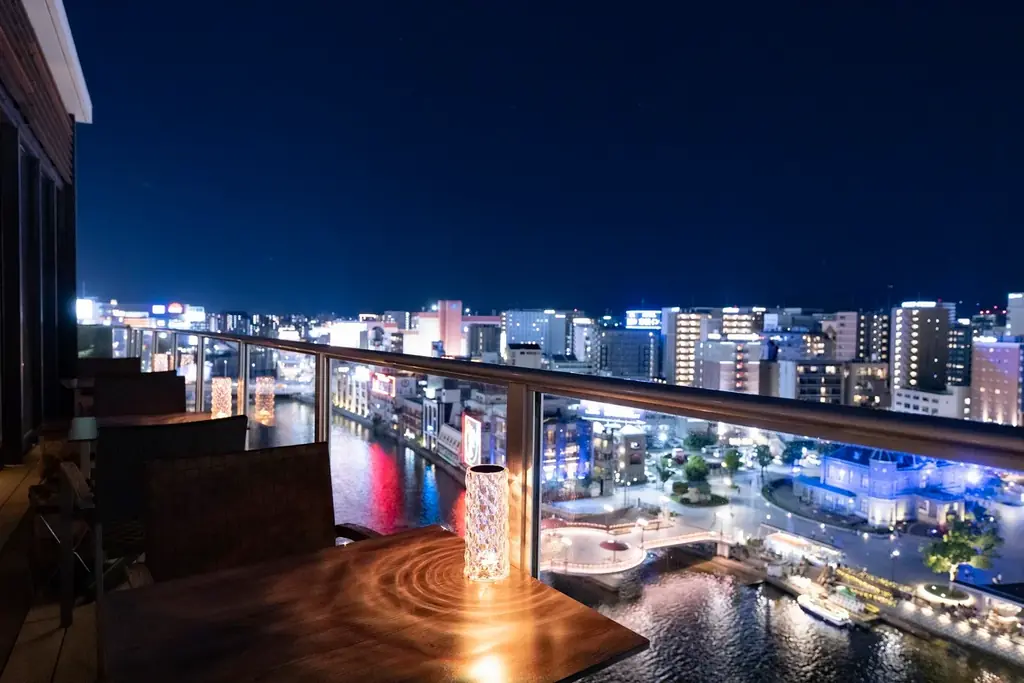 【12/24・25限定】ウニ・キャビア・オマール海老・フォアグラなど豪華食材をつかったコースを夜景とともに。福岡・中州 es（エス）「クリスマスディナー2025」予約開始 画像 13