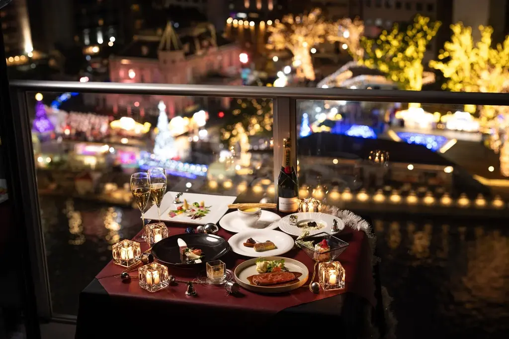 【12/24・25限定】ウニ・キャビア・オマール海老・フォアグラなど豪華食材をつかったコースを夜景とともに。福岡・中州 es（エス）「クリスマスディナー2025」予約開始 画像 3