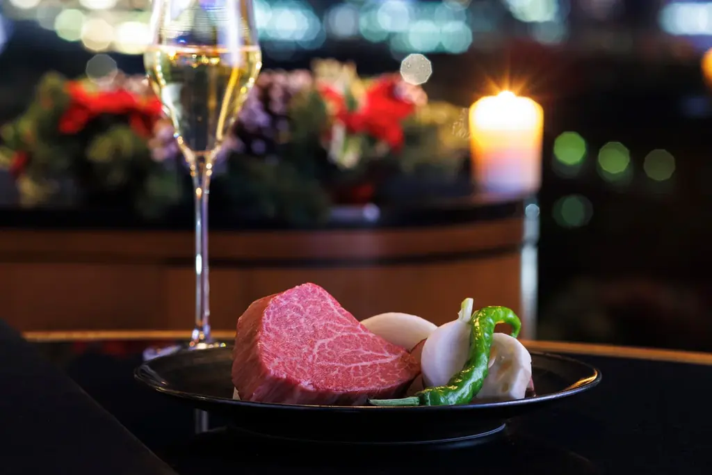 ホテル最上階から隠れ家レストランまで。個性豊かな4店舗が仕立てる、至福のクリスマスディナー。 画像 4