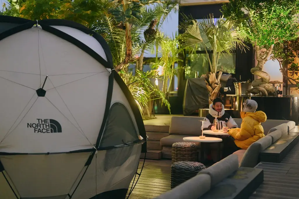 THE NORTH FACE×青山グランドホテル 冬の屋上体験