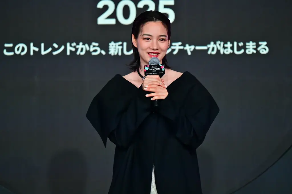 「TikTokトレンド大賞2025」大賞は、アニメ『呪術廻戦』に決定！プレゼンターでのんが登壇。TikTokを基軸に社会やカルチャーに影響を与えたコンテンツが勢ぞろい 画像 3