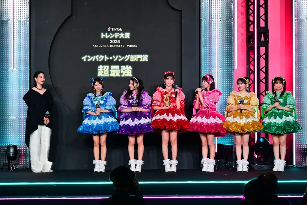 「TikTokトレンド大賞2025」大賞は、アニメ『呪術廻戦』に決定！プレゼンターでのんが登壇。TikTokを基軸に社会やカルチャーに影響を与えたコンテンツが勢ぞろい 画像 6