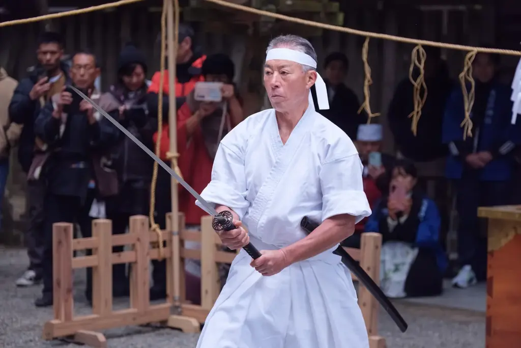 毎年冬至の恒例行事『天岩戸注連縄張神事』を令和七年十二月二十二日（月）に開催～「注連縄（しめ縄）発祥の地」宮崎県・高千穂の天岩戸神社～ 画像 8