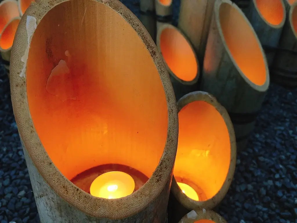 海のない長野県・安曇野と、遠く九州の海が紡ぐ物語　休暇村リトリート安曇野ホテルでは、「安曇野神竹灯（かみあかり）」に合わせて信州食材と“海の恵み”を組み合わせた冬の会席 を12月1日より提供開始 画像 2