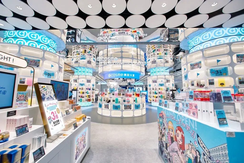 ＠cosme香港旗艦店開店