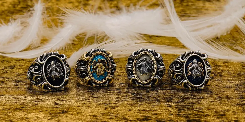 命日記念コレクション発売