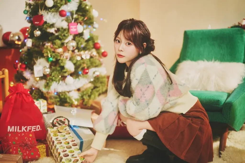 【MILKFED.（ミルクフェド）】女優・齊藤なぎさとアーティスト・髙松アロハ（超特急）が、30周年のホリデイシーズンをお祝い！ 画像 4