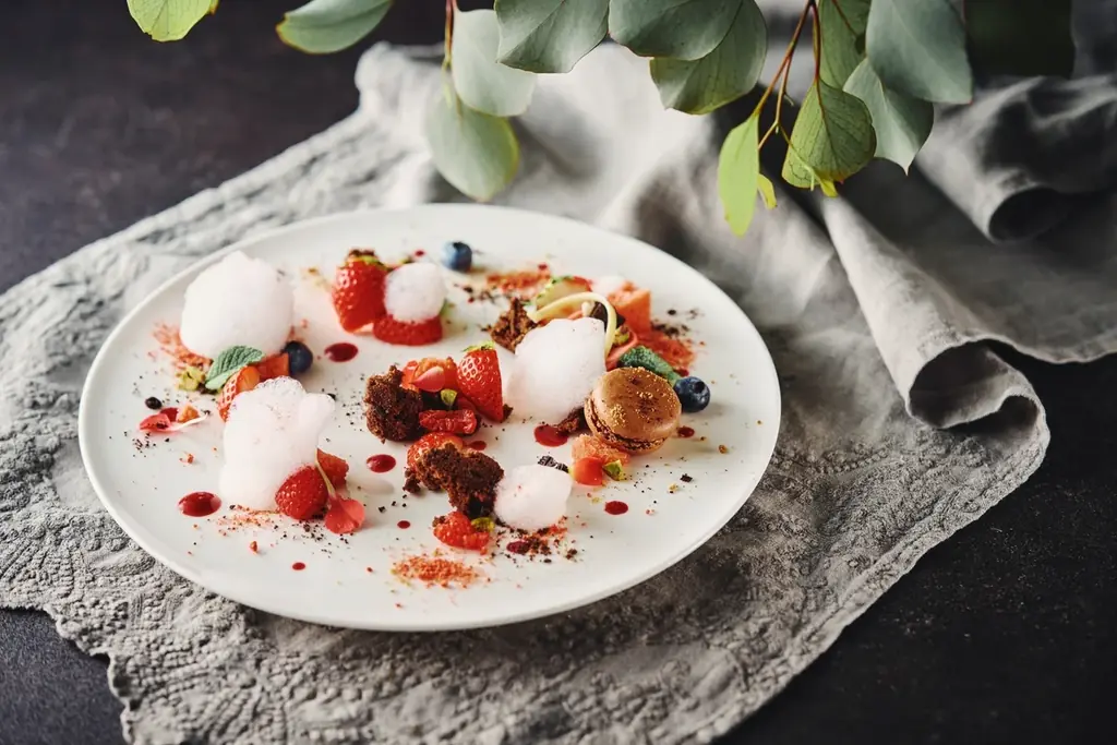 クリスマスマーケットで賑わう「神⼾布引ハーブ園」のレストランやカフェラウンジで「心も体も温まるフェア」を開催中！スイーツを中心とした期間限定メニューが登場。”ほっこり、ゆったり”楽しいひと時を・・・。 画像 8