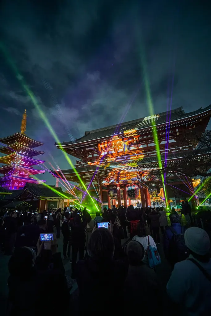 一旗プロデュース「ASAKUSA CULTURE & LIGHTS 2025」の公式記録写真を公開。浅草寺史上初、宝蔵門・五重塔・二天門プロジェクションマッピング。名勝 伝法院庭園と絵馬堂の鑑賞機会。 画像 18