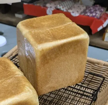 【プレスリリース】城崎温泉にベーカリー「パン工房ルピナス」2号店が12月11日オープン！こだわりの「湯種食パン」「ほうじ茶あんぱん」「ブリオッシュ」 画像 2