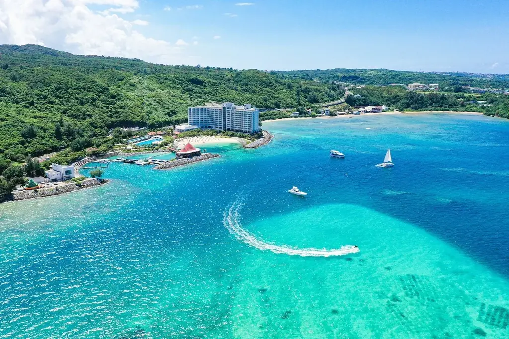 沖縄・西海岸【大人のためのX’masガラディナー】東シナ海を望むエレガントな空間で愉しむ＜フレンチノエル＞＜ノエル琉球＞ 画像 9