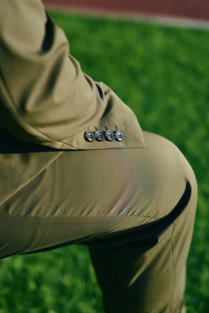 2025-26シーズン 廃漁網を活用したオフィシャルチームスーツ 新モデル発表のお知らせ 画像 2