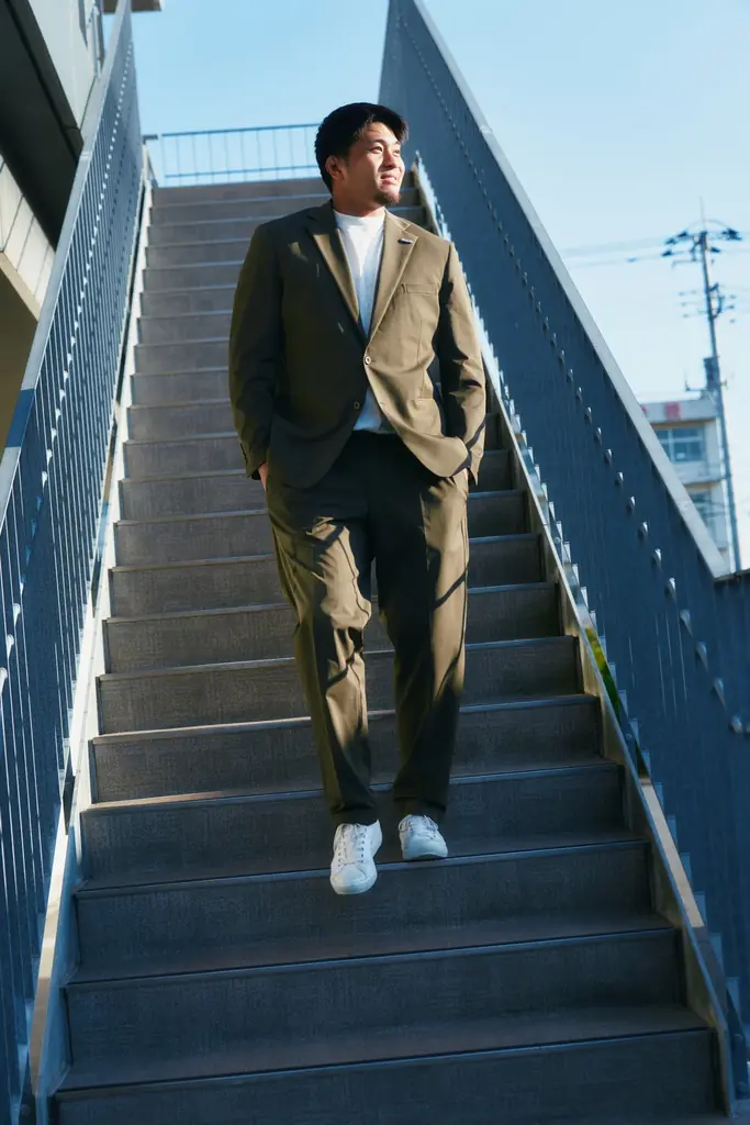 2025-26シーズン 廃漁網を活用したオフィシャルチームスーツ 新モデル発表のお知らせ 画像 3