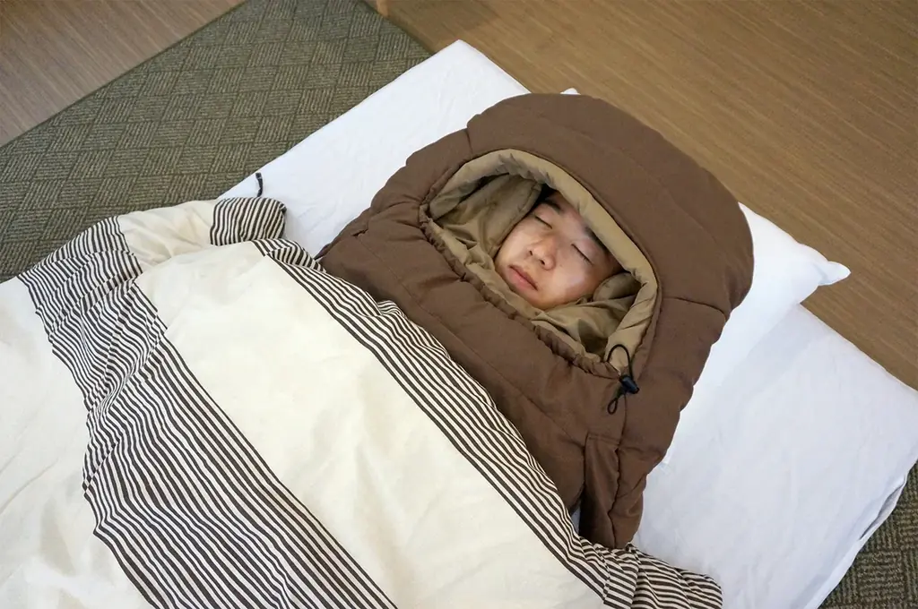 ねぶくろんシリーズ人気の防寒寝具に“雪うさぎ”が登場。頭・肩の冷えを対策！ 画像 4