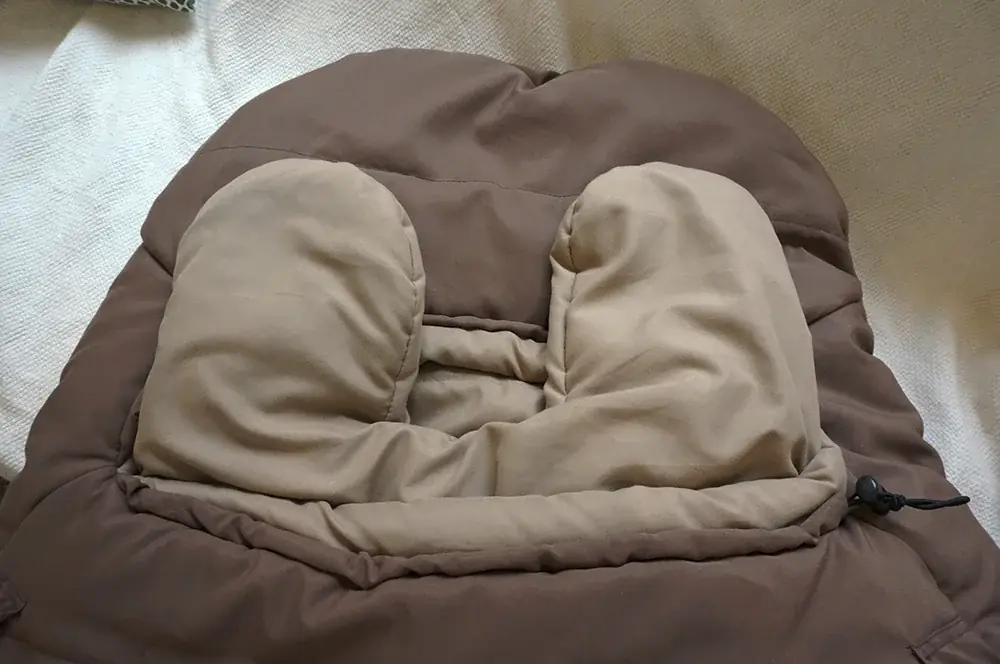 ねぶくろんシリーズ人気の防寒寝具に“雪うさぎ”が登場。頭・肩の冷えを対策！ 画像 5