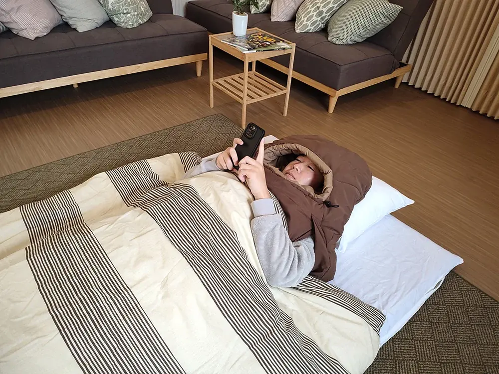 ねぶくろんシリーズ人気の防寒寝具に“雪うさぎ”が登場。頭・肩の冷えを対策！ 画像 9