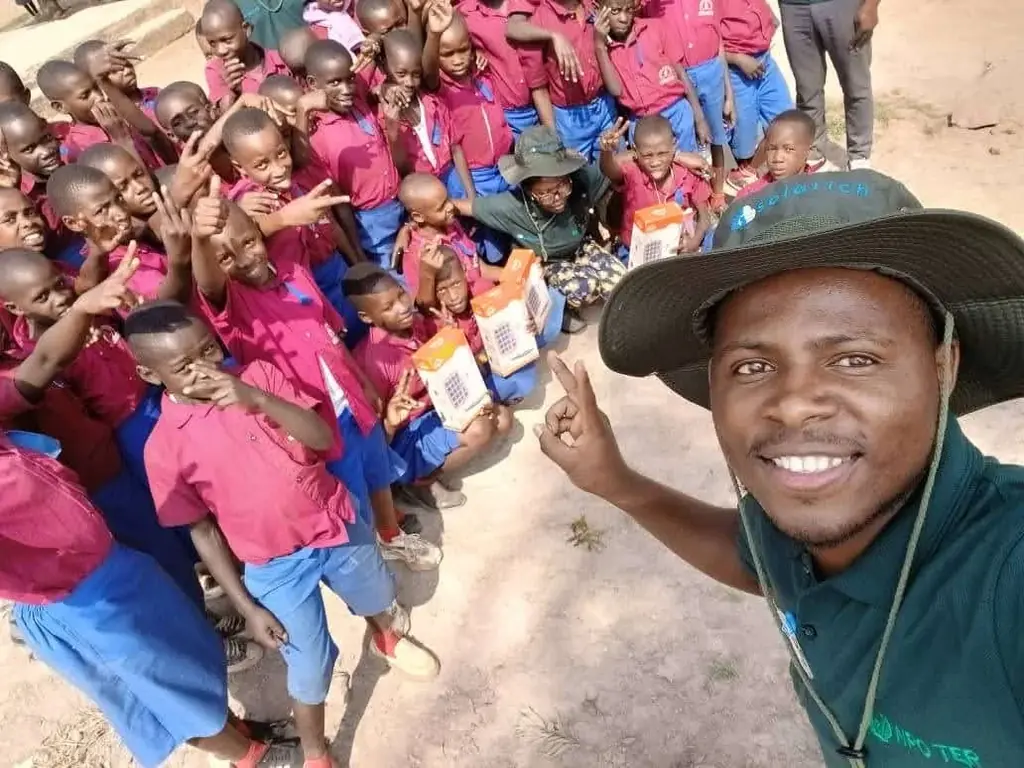 【ソーラーライト400個寄贈】ソラリッチ、クラウドファンディング売上の一部をルワンダへ還元 (おすそわけ) 画像 5