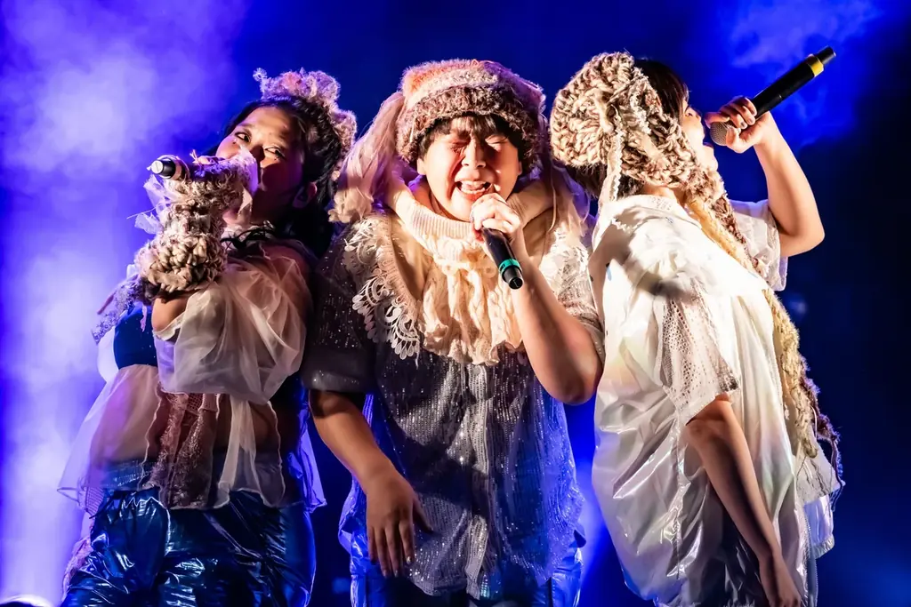 【イベントレポート】MyM、初のクリスマスイベントで冬にピッタリのライブを披露　サプライズで2周年イベント発表も 画像 2