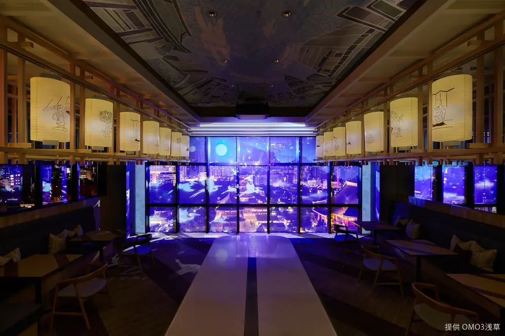 夜景を彩る窓プロジェクションマッピングの上映がスタート！OMO3浅草 by 星野リゾートにて【C&】デジタルアート制作会社 画像 2