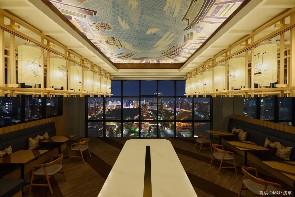 夜景を彩る窓プロジェクションマッピングの上映がスタート！OMO3浅草 by 星野リゾートにて【C&】デジタルアート制作会社 画像 4