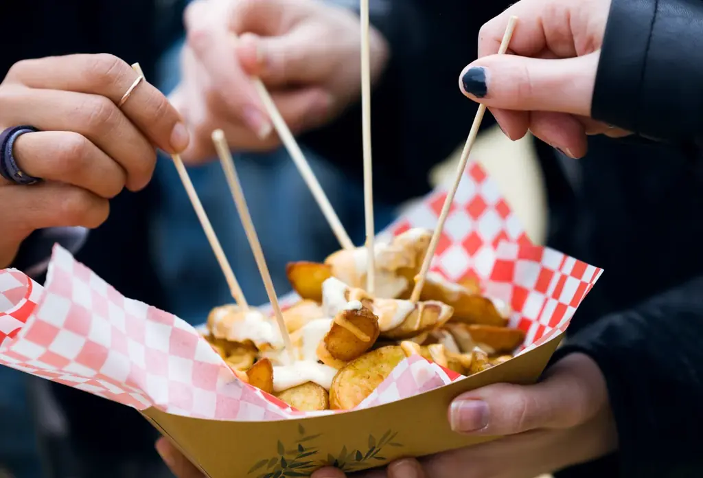 【導入事例】下北沢「バインミーバーバー」でONE TABLE発想のメニュー展開、ヴィーガンエッグバインミー＆プリンを12/9発売 画像 3