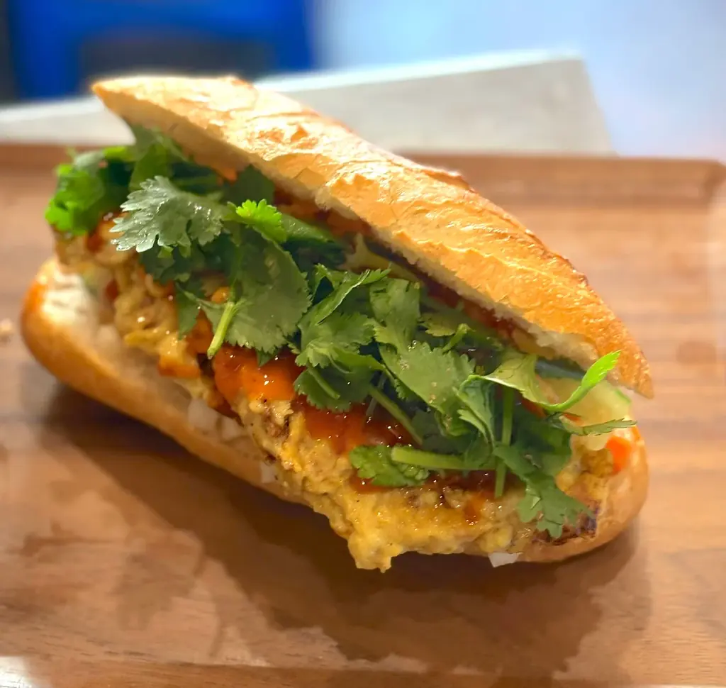 【導入事例】下北沢「バインミーバーバー」でONE TABLE発想のメニュー展開、ヴィーガンエッグバインミー＆プリンを12/9発売 画像 9