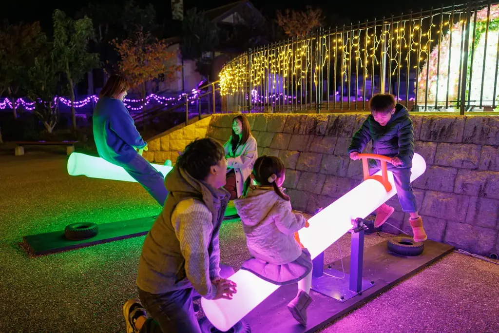 【15,000人突破】約100万球が灯るイルミネーション【ハーベストの丘 画像 22