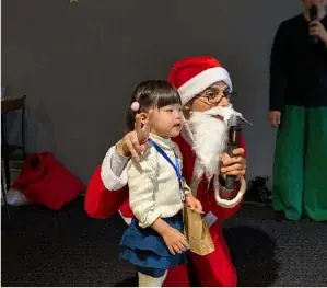 ＜梅小路ポテル京都＞親子で夢中！遊びながら英語とふれる「英語 DE クリスマスパーティー」～北欧スウェーデン式クリスマス～ 画像 4