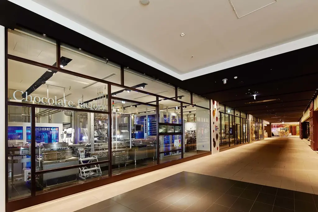 【ロイズ】メープルと紅茶、りんごのマリアージュ。「ヴィジタンディーヌ」の冬限定フレーバーを新千歳空港ベーカリーで発売。 画像 9