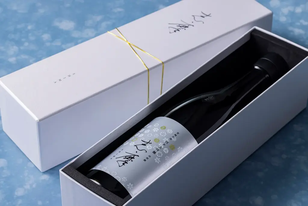 【志摩観光ホテル】2026年 ホテルオリジナル日本酒「志摩」第6弾は「宮の雪」の宮﨑本店とのコラボレーション。三重の水と米で醸す、華やかで繊細な純米大吟醸を700本限定で販売。 画像 3