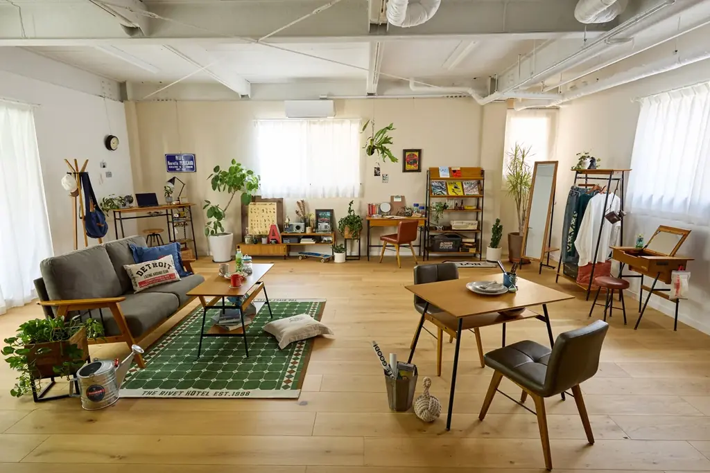 「niko and …」のインテリアライン「niko and … FURNITURE&SUPPLY」からモダンなデザインと機能性を備えた新シリーズの家具14点を発売 画像 2