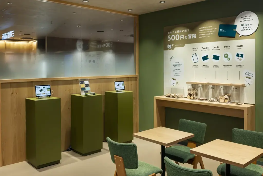 銀行・カフェ・オフィスが一体になった新店舗「Olive LOUNGE 新宿通」が12月8日オープン 画像 6