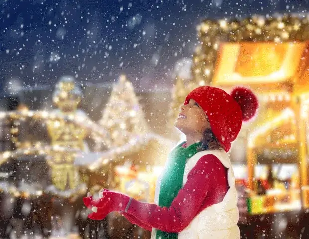 12/12開幕｜けやきひろばで雪舞うホワイトスノークリスマス